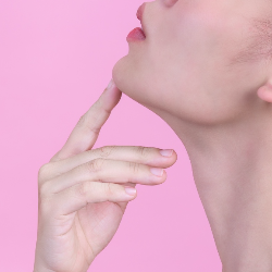 Cara-cara untuk Menghilangkan Efek Dagu Berlipat