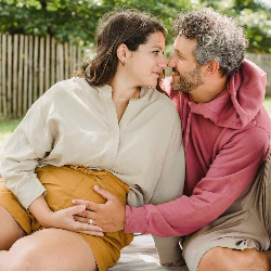 Catat, Bercinta saat Hamil Berbahaya pada 5 Kondisi Ini