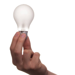 Merusak Retina, Dampak Cahaya Biru Lampu LED pada Mata