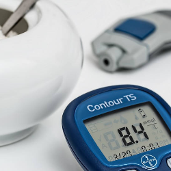 Punya Diabetes Masih Merokok? Awas, Kombinasi Berbahaya!