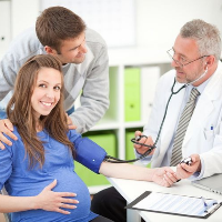 Darah Tinggi saat Hamil, Kenali Risikonya!