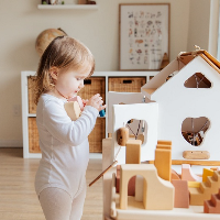 Daripada Gadget, Beri Si Kecil Mainan dari Balok Kayu