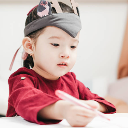 Si Kecil Sudah Masuk Sekolah, Ini Dukungan yang Bisa Mums Berikan!