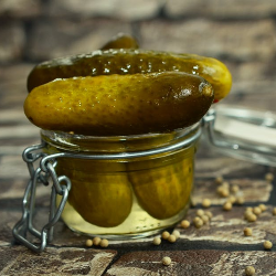 Berbagai Macam Manfaat Acar