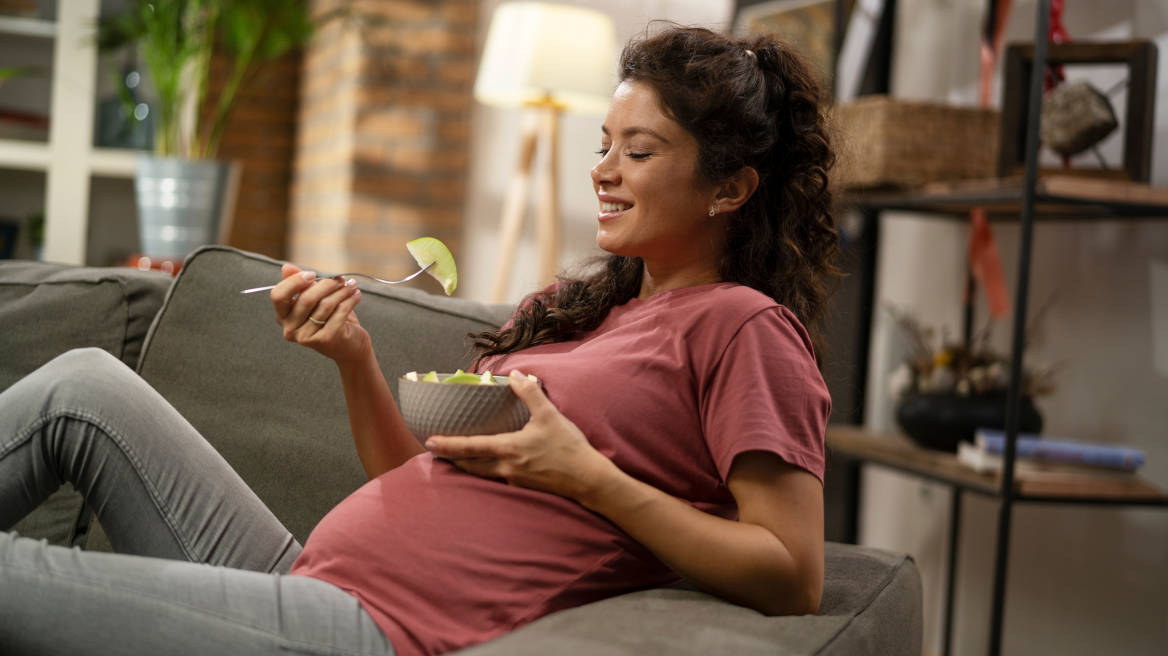 Hamil tidak Mual? Jangan khawatir, Kehamilan Mums Tetap Sehat!