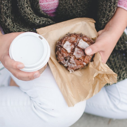 Food Blogger Mengalami Konstipasi