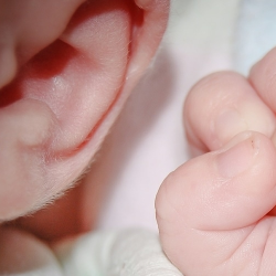 Waspada Gangguan Pendengaran pada Anak