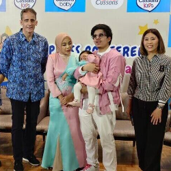 Cussons Dukung Peran Ibu dalam Optimalkan Tumbuh Kembang Si Kecil