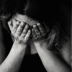 Jangan Lakukan 7 Hal Ini Saat Stres!