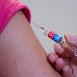 Pentingnya Imunisasi Lengkap untuk Anak dan Orang Dewasa