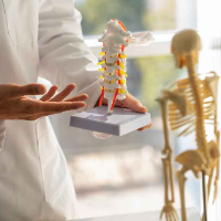 Wanita Rentan Alami Osteoporosis, Ini Lho Mum Cara Menjaga Kesehatan Tulang!