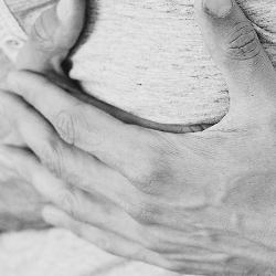 Penyebab Nyeri Dada Sebelah Kiri