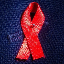 Kenali Perbedaan HIV dan AIDS