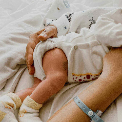 Nikita Willy Bersalin Normal, Ini 8 Tips agar Mengejan Lancar