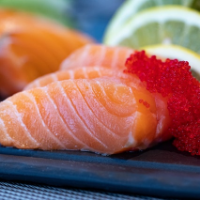 Jangan Konsumsi Makanan Mentah Jika Tidak Ingin Terkena Penyakit Ini