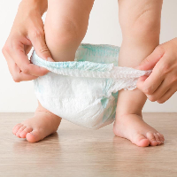 Kapan Saat Tepat Lepas Popok?