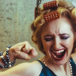 Wanita dengan PMS Lebih Berisiko Hipertensi