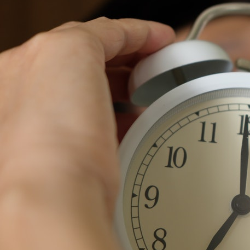 Inilah Alasan Ibu Hamil Sebaiknya Tidur Miring ke Kiri