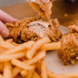 Ayam Goreng Vs Kentang Goreng, Mana yang Lebih Cepat Menaikkan Gula Darah?