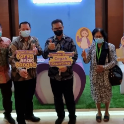 Kolaborasi Teman Bumil Bersama Bidan Perangi Stunting di Indonesia