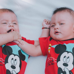 Komplikasi yang Umum Terjadi pada Kehamilan Kembar