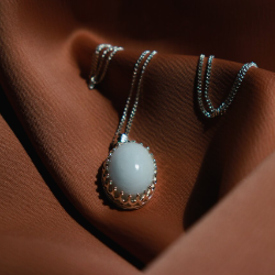 Lagi Nge-Tren: ASI Dijadikan Perhiasan!