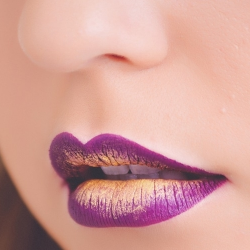 7 Langkah Agar Lipstik Tidak Cepat Pudar