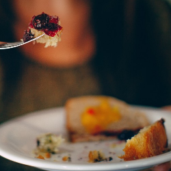 Inilah Makanan yang Membuat Badan Harum, Jangan Salah Pilih!