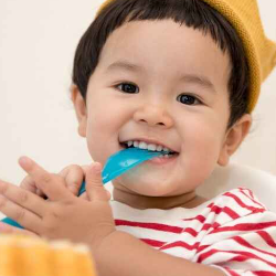 Makanan yang Tidak Boleh Diberikan pada Bayi di Bawah 1 Tahun