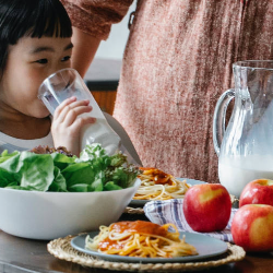 Konsumsi 1 Gelas Susu Selama Hamil Dukung Pertumbuhan Tulang Janin