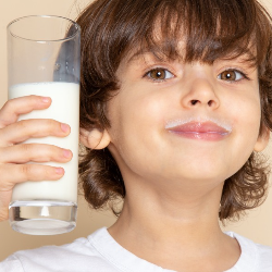 Lengkapi Nutrisi Harian Sesuai Tahapan Perkembangan Anak