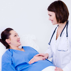 Waspadai Hal Ini 24 Jam setelah Persalinan ya, Mums!