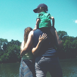 Mempersiapkan Diri Menjadi Orang Tua