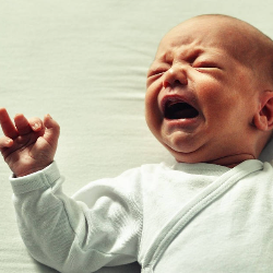 Sunat Modern Mencegah Infeksi Saluran Kemih pada Bayi dan Anak-anak