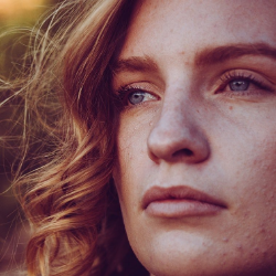 Yuk, Ketahui Kandungan Apa Saja yang Efektif Atasi Penuaan Kulit!