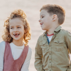 Mengajarkan Anak Sopan Santun Sejak Dini