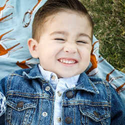 Hebohnya Menjaga Balita Sekaligus Bayi