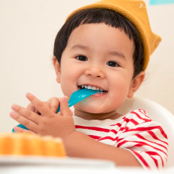 Peran Dads Dalam Mengatasi Anak Susah Makan, Nomor 1 Penting Banget!