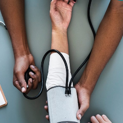 Kendalikan Hipertensi dengan Cara Ini