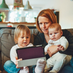 Pentingnya Mengontrol Aktivitas Anak di Era Digital