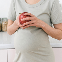 Menjelang Persalinan, Sebaiknya Hindari Konsumsi Makanan Ini