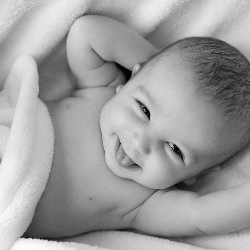 Pilih-pilih Metode Sunat Si Kecil, Mana yang Paling Aman?