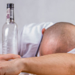 12 Mitos Menarik tentang Alkohol dan Mabuk