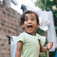 Mums, Begini Cara Mencegah Gigi Berlubang pada Anak