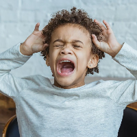 Mums, Pahami 7 Cara Membantu Balita Atasi Stres