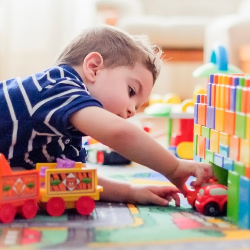 Pola Asuh yang Tepat untuk Anak Berkebutuhan Khusus Autis