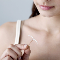 Hamil Saat Masih Menggunakan IUD? Bisa Jadi Ini Penyebabnya!