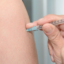 Cegah Kanker Hati dengan Vaksin Hepatitis B