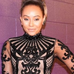 Merasa Terisolasi dan Malu, Membuat Mel B Pernah Ingin Bunuh Diri!