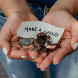 Pentingnya Memiliki Rasa Peduli terhadap Sesama